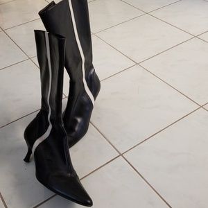 Anne Klein New York boot size 8.5 M